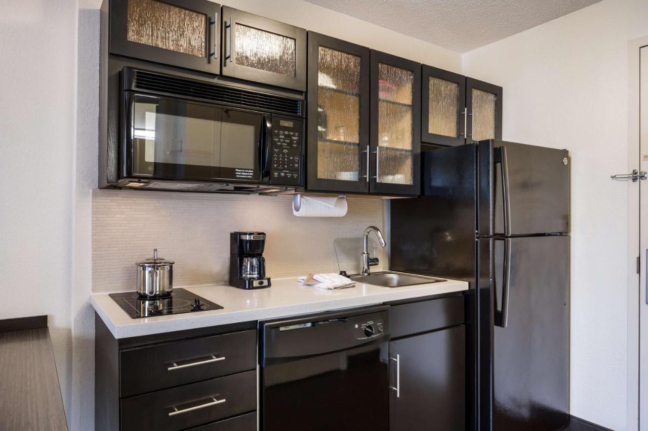 Sonesta Simply Suites Denver West Federal Center Lakewood Exterior photo